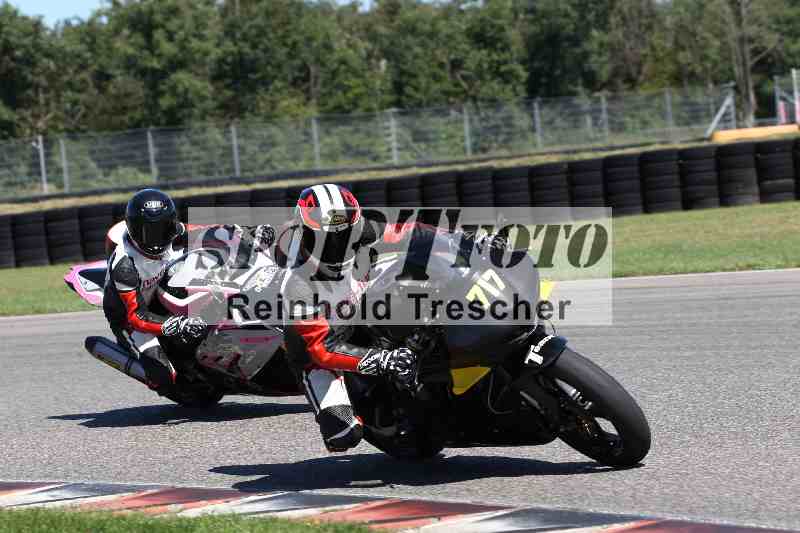 /Archiv-2025/42 07.08.2025 Peter Studer Girls Day ADR/Gruppe pink/717